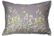 Load image into Gallery viewer, Valby Duvet Cover Set