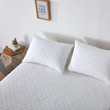 Load image into Gallery viewer, Triple Cotton Mattress Protector