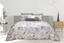 Load image into Gallery viewer, Kore Duvet Cover Set