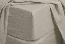 Load image into Gallery viewer, Linen and Cotton Blend Sheet Set