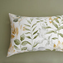 Load image into Gallery viewer, Aspen Duvet Cover Set
