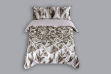 Load image into Gallery viewer, Faxton Duvet Cover Set
