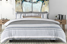 Load image into Gallery viewer, Jaron Duvet Cover Set
