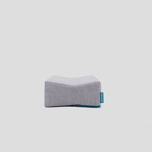Load image into Gallery viewer, Orthex Symbia 3" Ergonomic Knee Cushion
