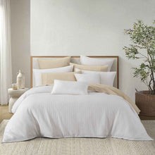 Load image into Gallery viewer, Chaucer Duvet Cover Set
