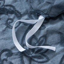 Load image into Gallery viewer, Matrice Duvet Cover Set
