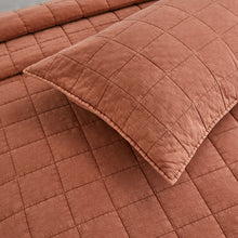 Load image into Gallery viewer, Squares Coverlet Set
