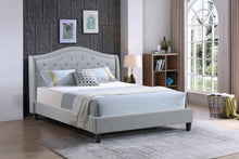 Load image into Gallery viewer, The Twilight Platform Bed
